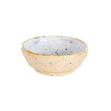 Sm Cream Pinch Bowl With Gold Rim