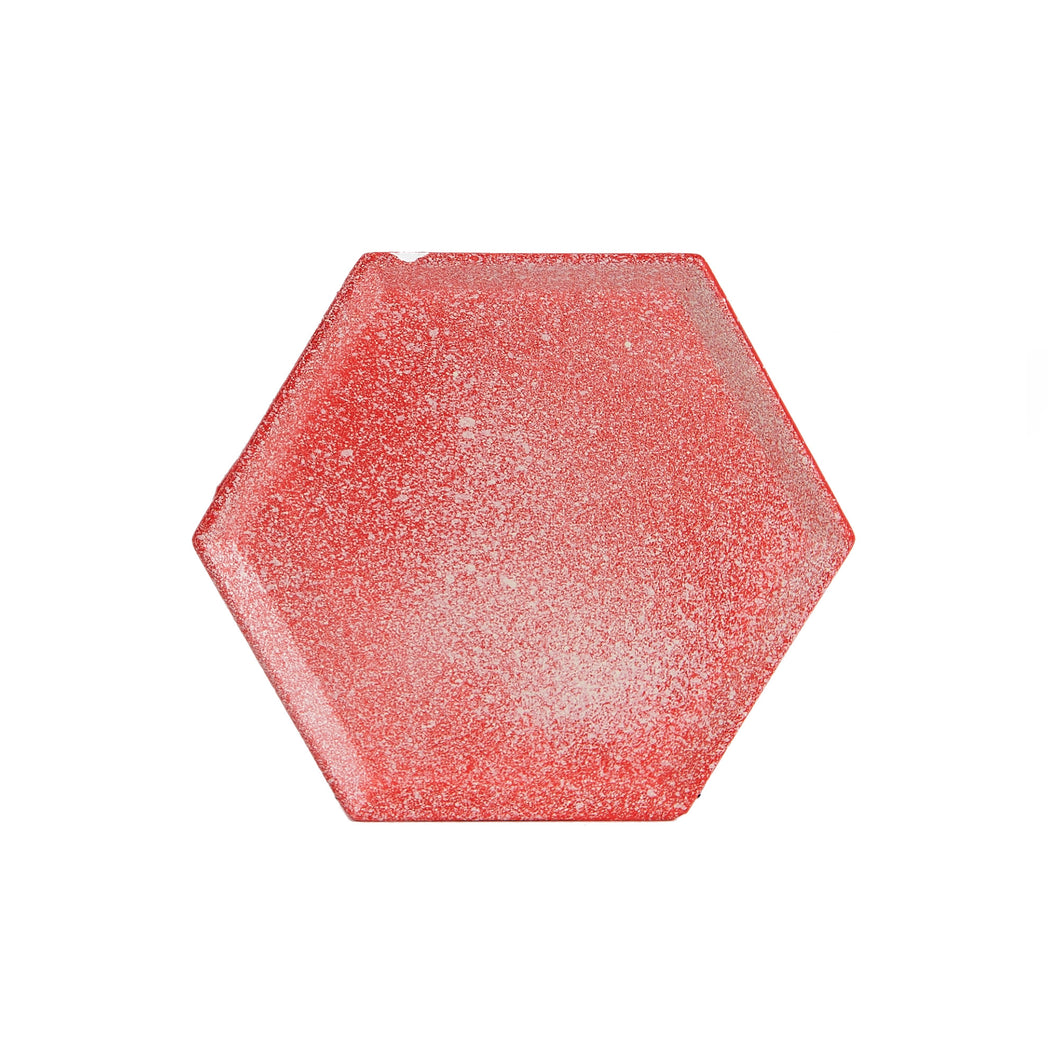 Sm Red Hexagon Plate Dusted With Cream