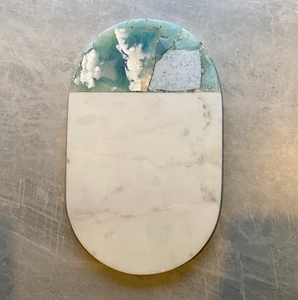 Oval Marble Board with Green Detail