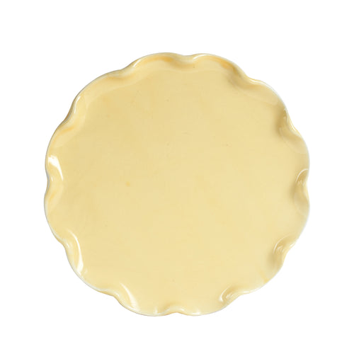 Md Pale Yellow Plate With Wavy Edges